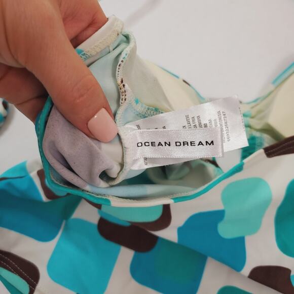 Ocean Dream | Bundle of 2 Tops! Geometric Print Bikini Tops - Picture 8 of 9